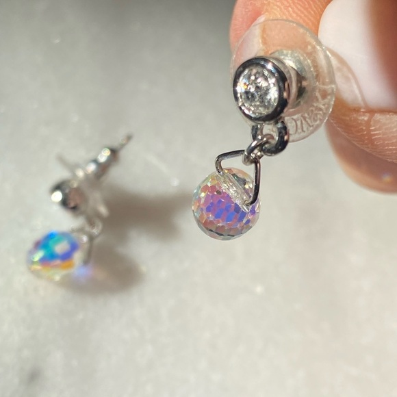 Swarovski Aurora Borealis style earrings - Picture 8 of 16
